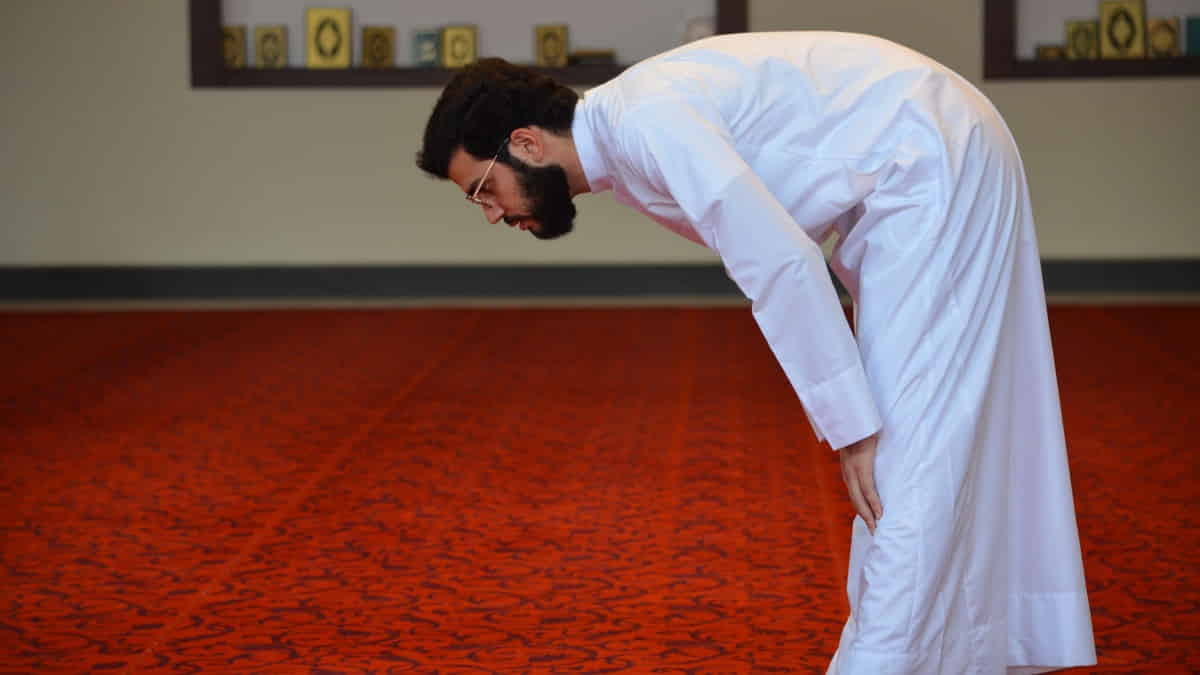 Seorang Ahli Ibadah dan Sepotong Roti