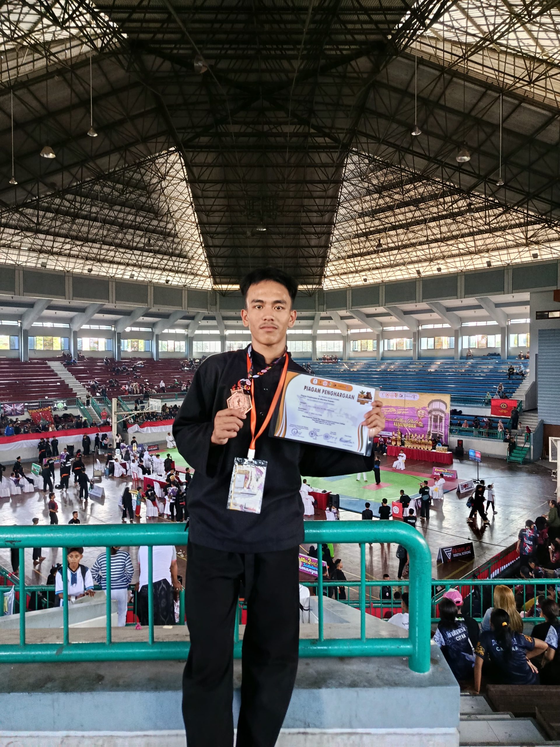 Naufal, Juara Silat Nasional yang Rendah Hati Naufal, Juara Silat Nasional yang Rendah Hati