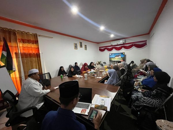 Layanan Kajian Eksekutif & Konsultasi Keluarga IslamiBimbingan Langsung Kyai Abu Hasanuddin, S.Pd., Al-Hafizh