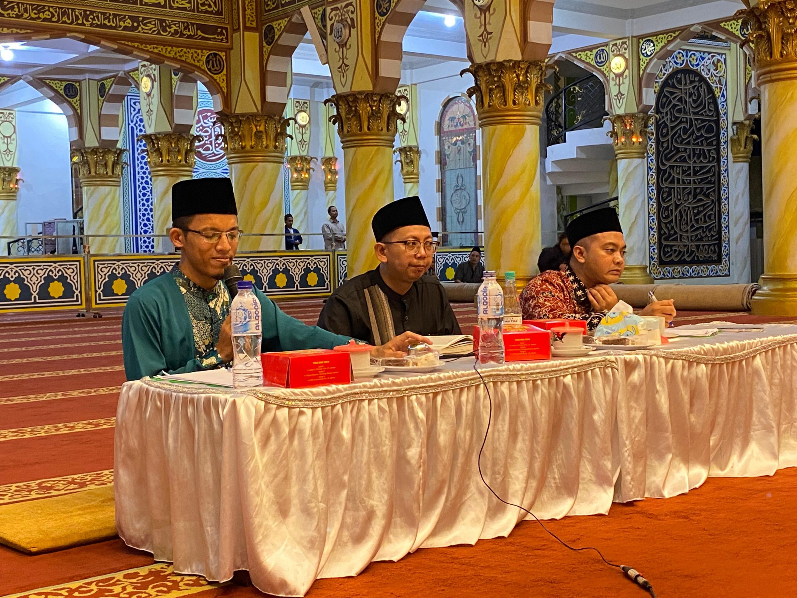 Ustadz Hudzaifah Al Ayyubi Sebagai Juri Festival Qur’an Ramadhan Prosalina yang Legend di Jember