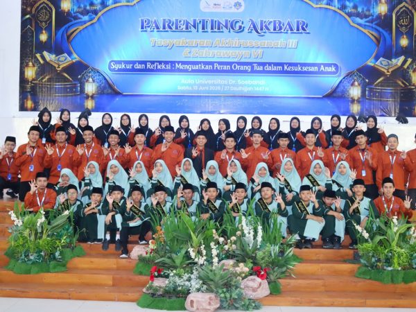 Menguatkan Peran Orang Tua dalam Kesuksesan Anak : Haflah Akhirussanah Madina Ibnu Katsir 2026