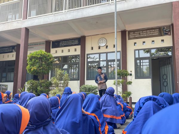 Guru Madina Ibnu Katsir Bersiap Sepekan Lebih Awal, Sambut Murid Baru dengan Persiapan Terbaik
